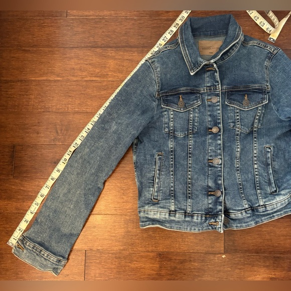 Denim jacket - Picture 5 of 6